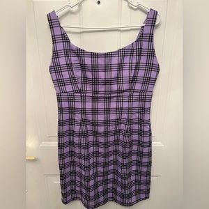 Large size purple and black plaid dress. Zipper on back.